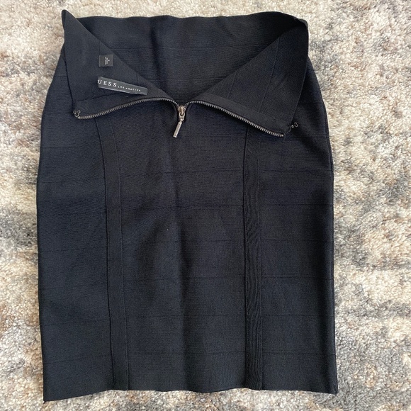 Guess Black small skirt 80% rayon womens shirt bottom 18” long - Picture 1 of 12